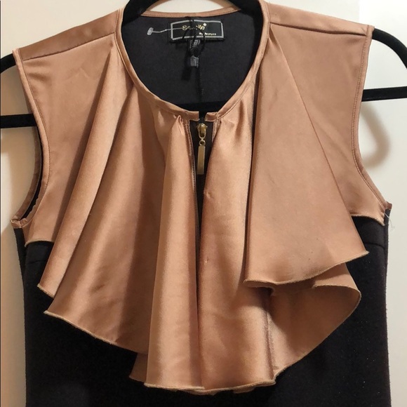 Dress - Picture 5 of 5